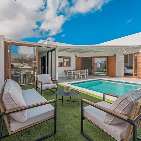 Casa Moet, Relax Y Privacidad Con Elegancia * Playa Blanca (Lanzarote)